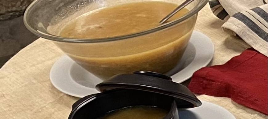 SOPA TORRADA AMB PILOTILLES